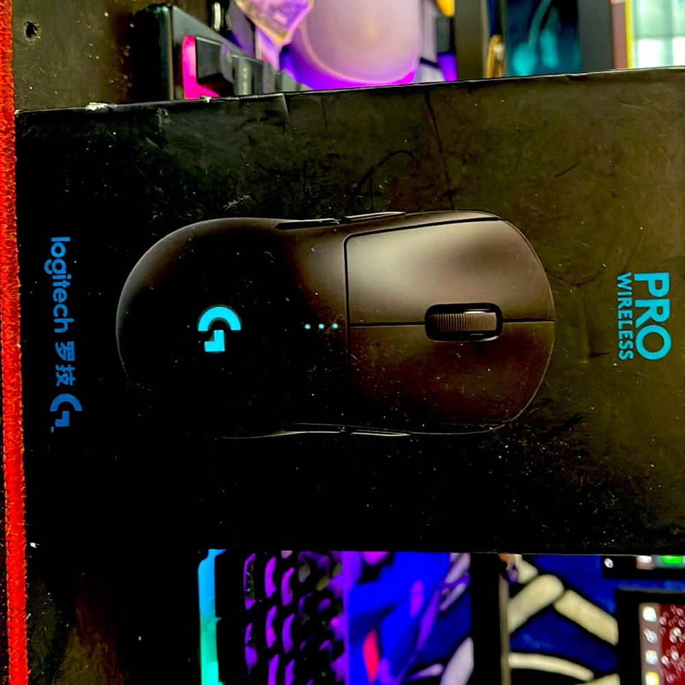 Logitech pro wireless mouse